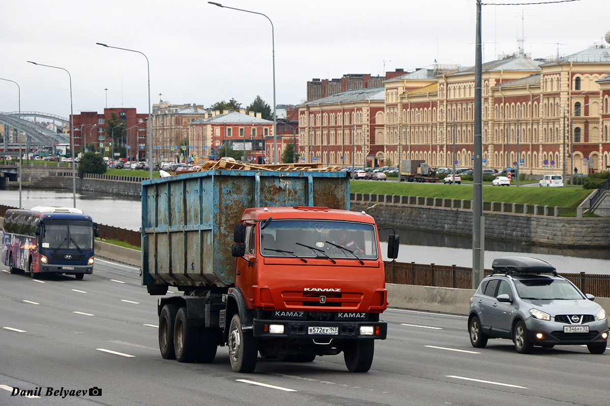 Ленинградская область, № В 572 ЕУ 147 — КамАЗ-53229-15 [53229R]