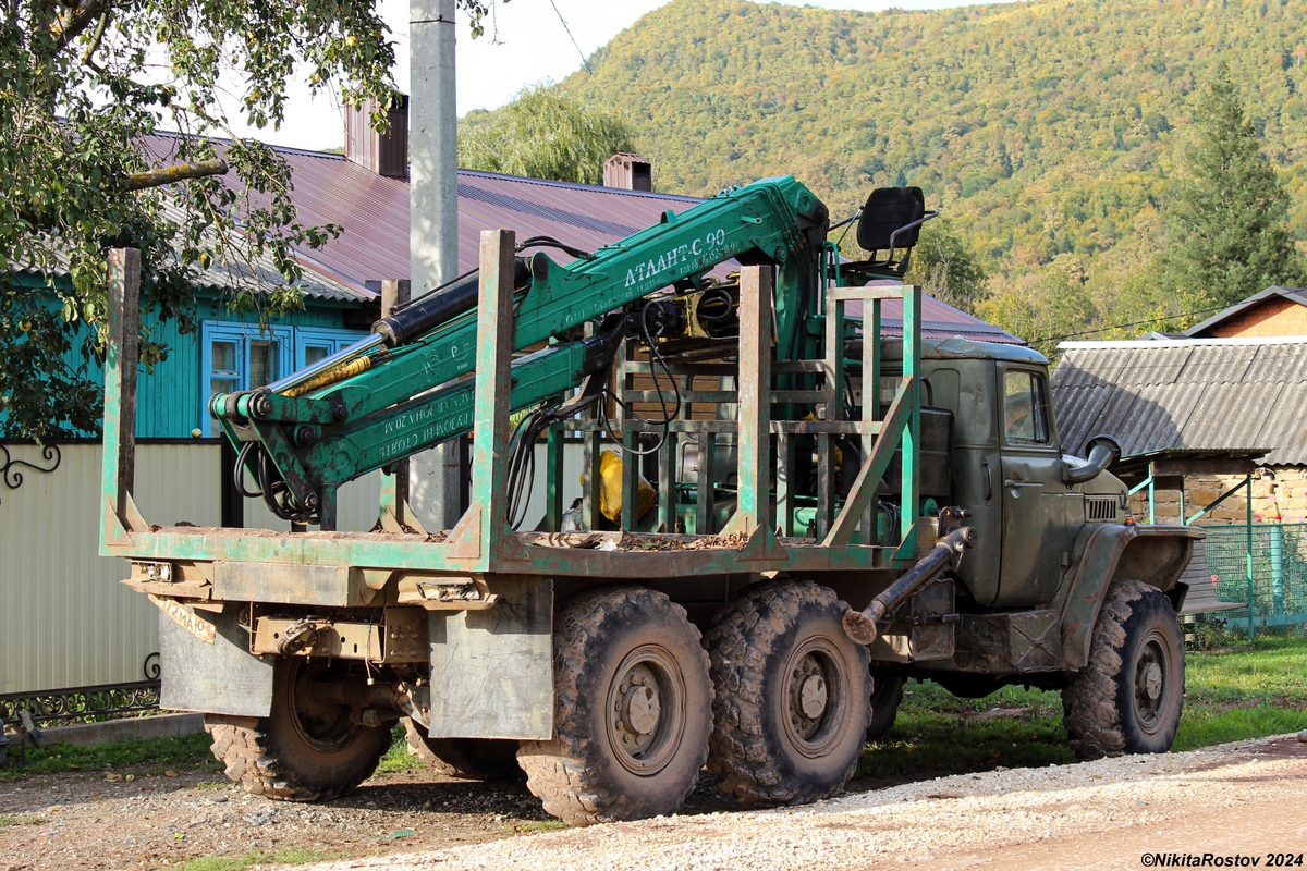 Адыгея, № О 172 МА 01 — Урал-4320-01