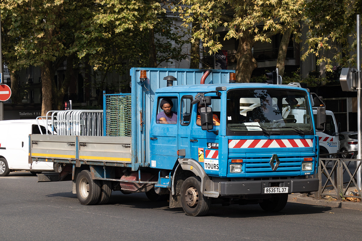 Франция, № 8535 TL 37 — Renault Midliner