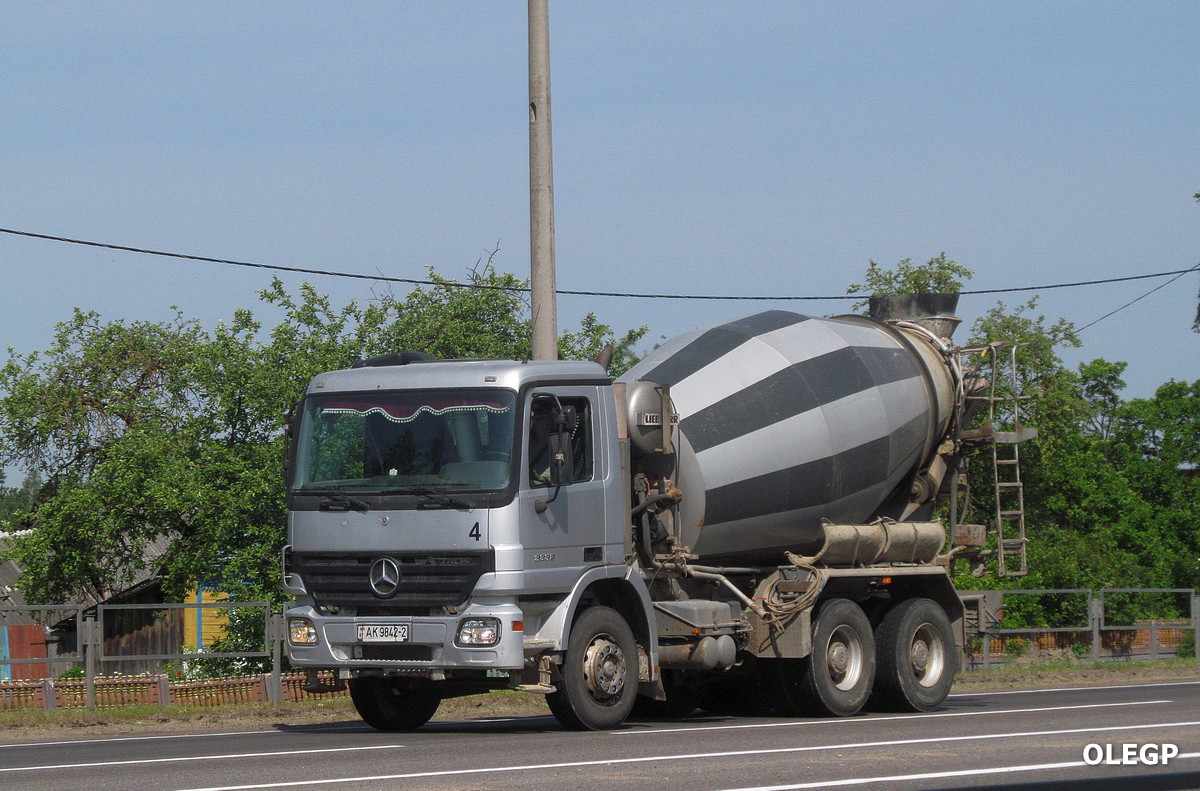 Витебская область, № 4 — Mercedes-Benz Actros ('2003) 3332