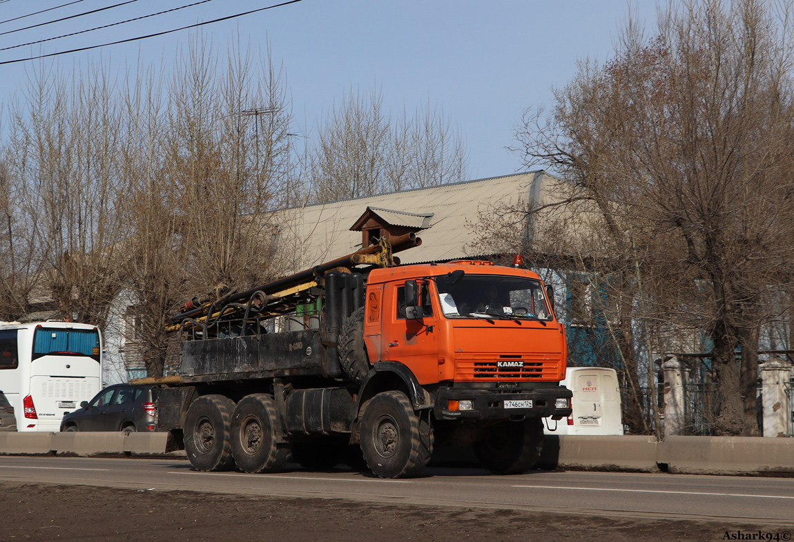 Красноярский край, № У 746 СН 124 — КамАЗ-43114-15 [43114R]