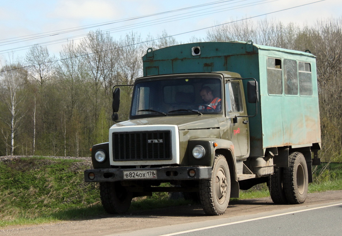 Псковская область, № В 824 ОХ 178 — ГАЗ-33073
