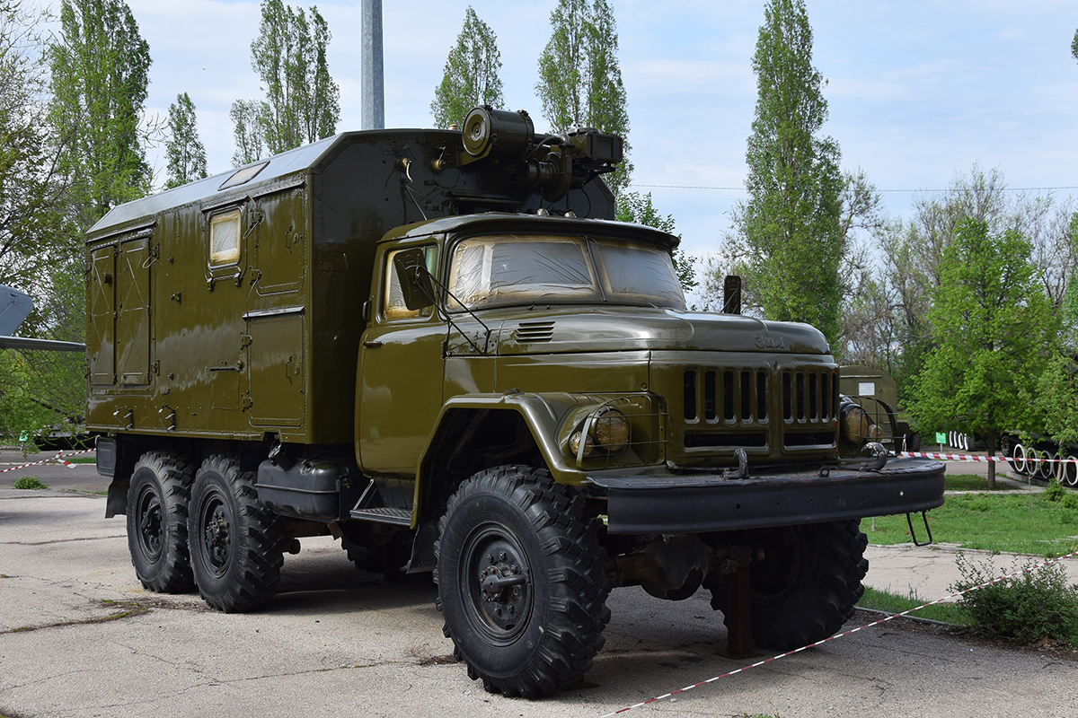 Саратовская область, № (64) Б/Н 0045 — ЗИЛ-131 (общая модель); Саратовская область — Автомобили без номеров; Саратовская область — Автомобили на постаментах