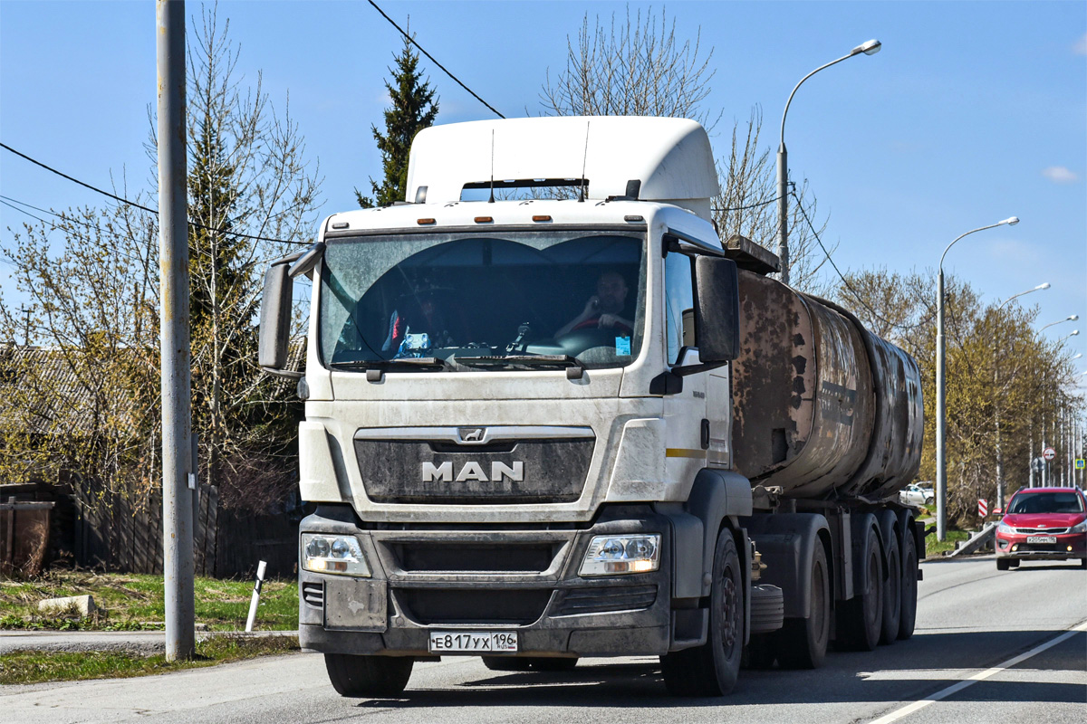 Свердловская область, № Е 817 УХ 196 — MAN TGS 19.400