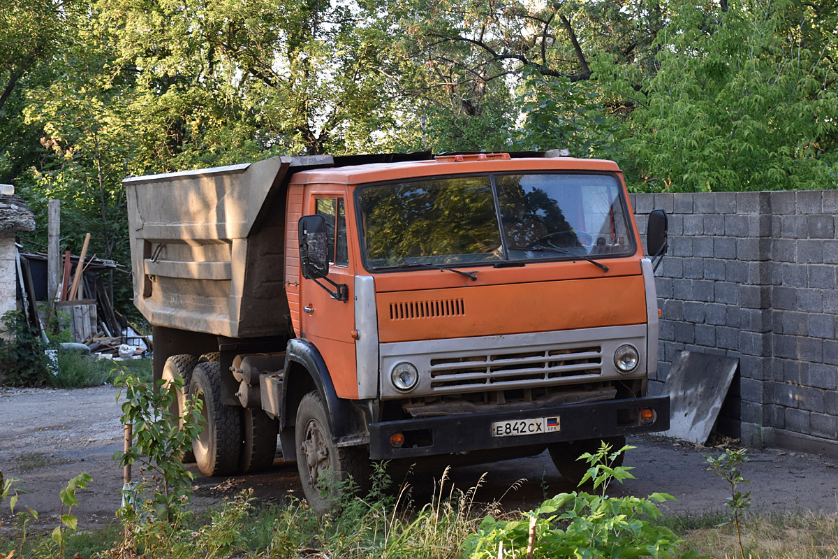 Донецкая область, № Е 842 СХ — КамАЗ-55111 (общая модель)