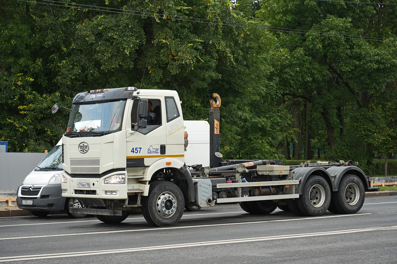 Санкт-Петербург, № 457 — FAW J6 CA3250