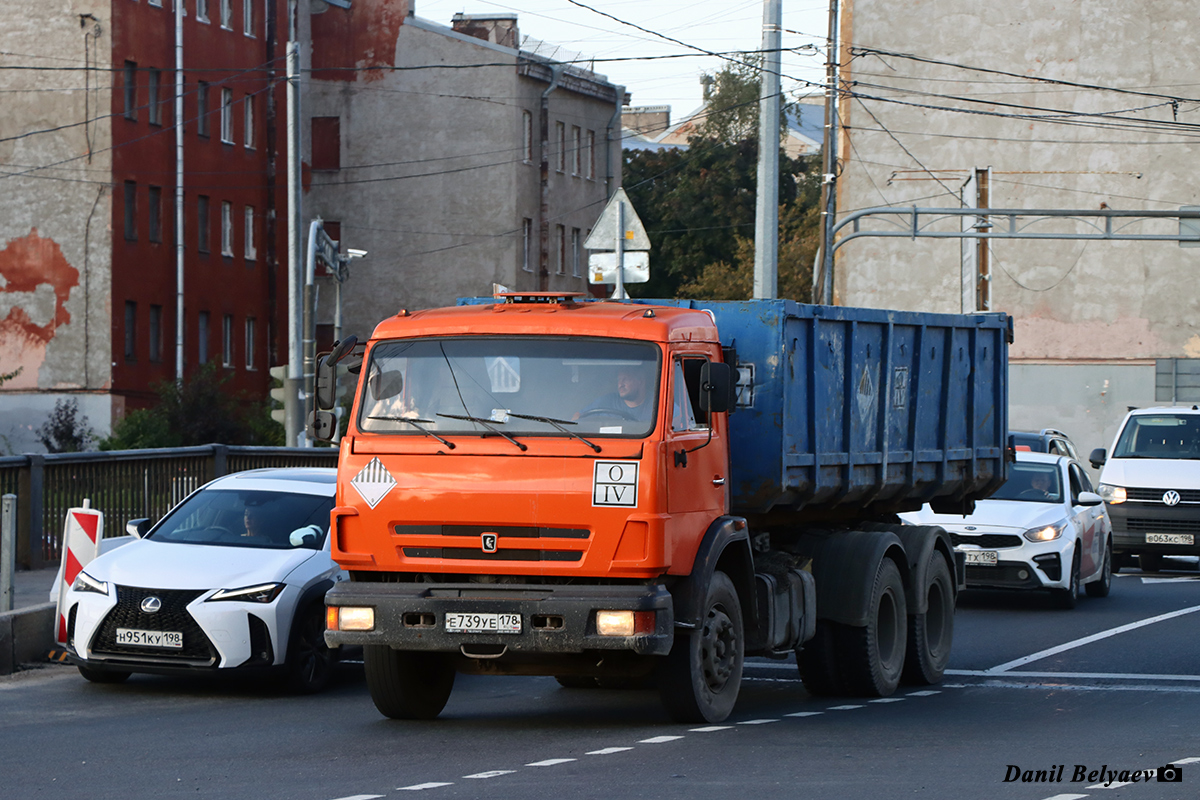Санкт-Петербург, № Е 739 УЕ 178 — КамАЗ-65115-62