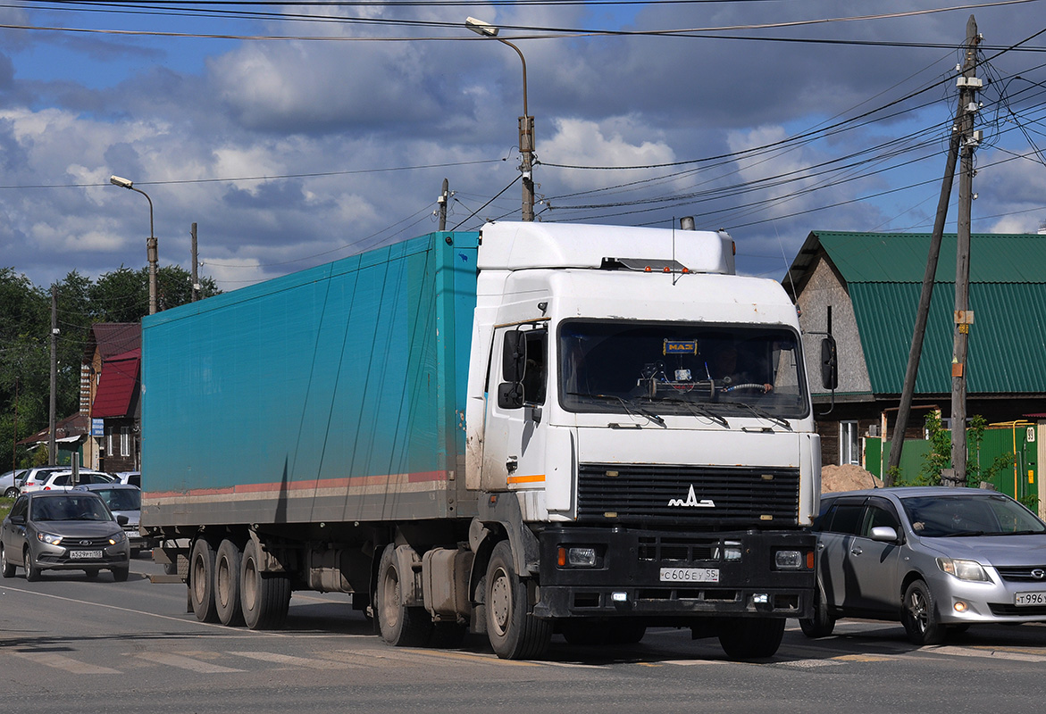 Омская область, № С 606 ЕУ 55 — МАЗ-5440A5