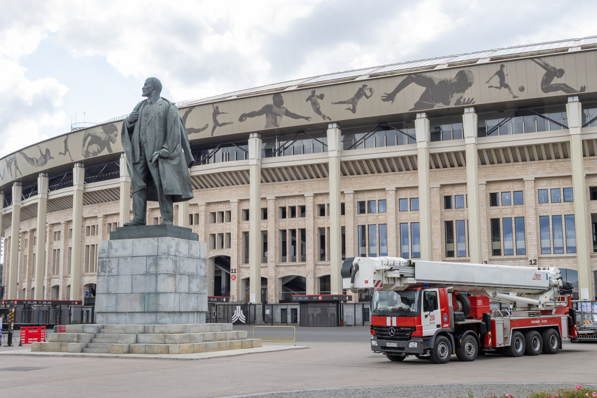 Москва — Выставка техники Комплекса городского хозяйства Москвы &mdash; 2025