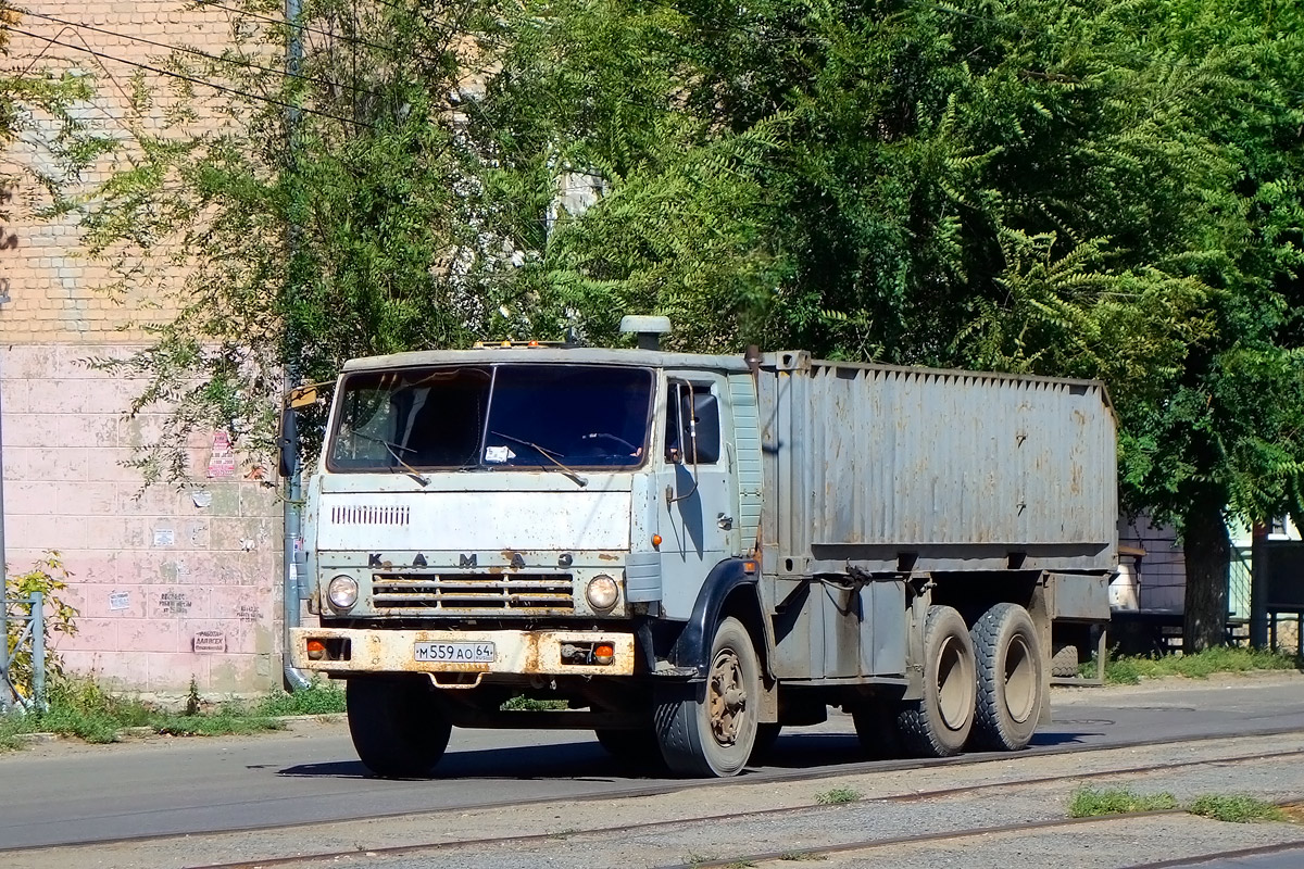 Саратовская область, № М 559 АО 64 — КамАЗ-53212