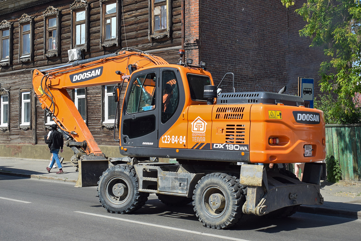 Алтайский край, № 8884 АР 22 — Doosan DX190W