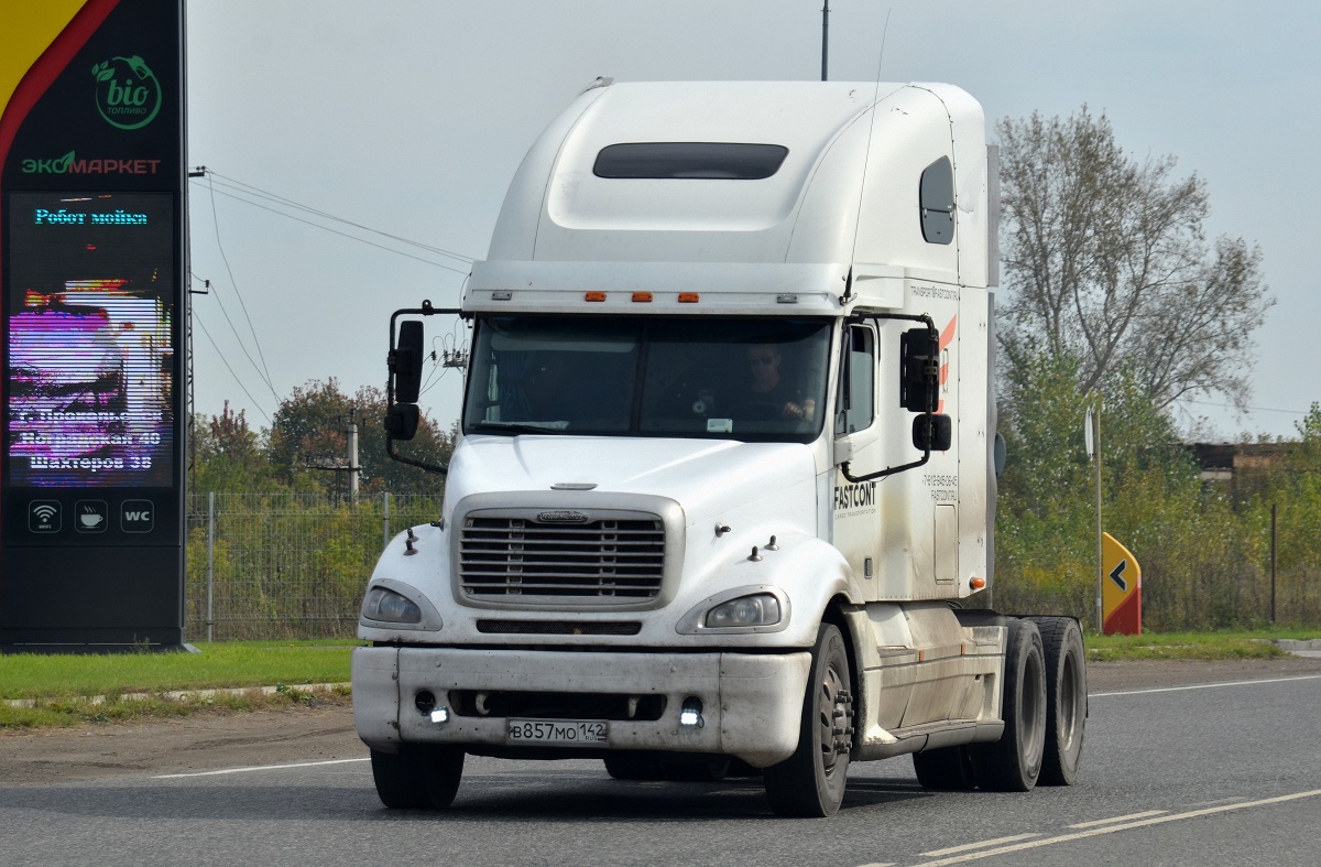 Кемеровская область, № В 857 МО 142 — Freightliner Columbia