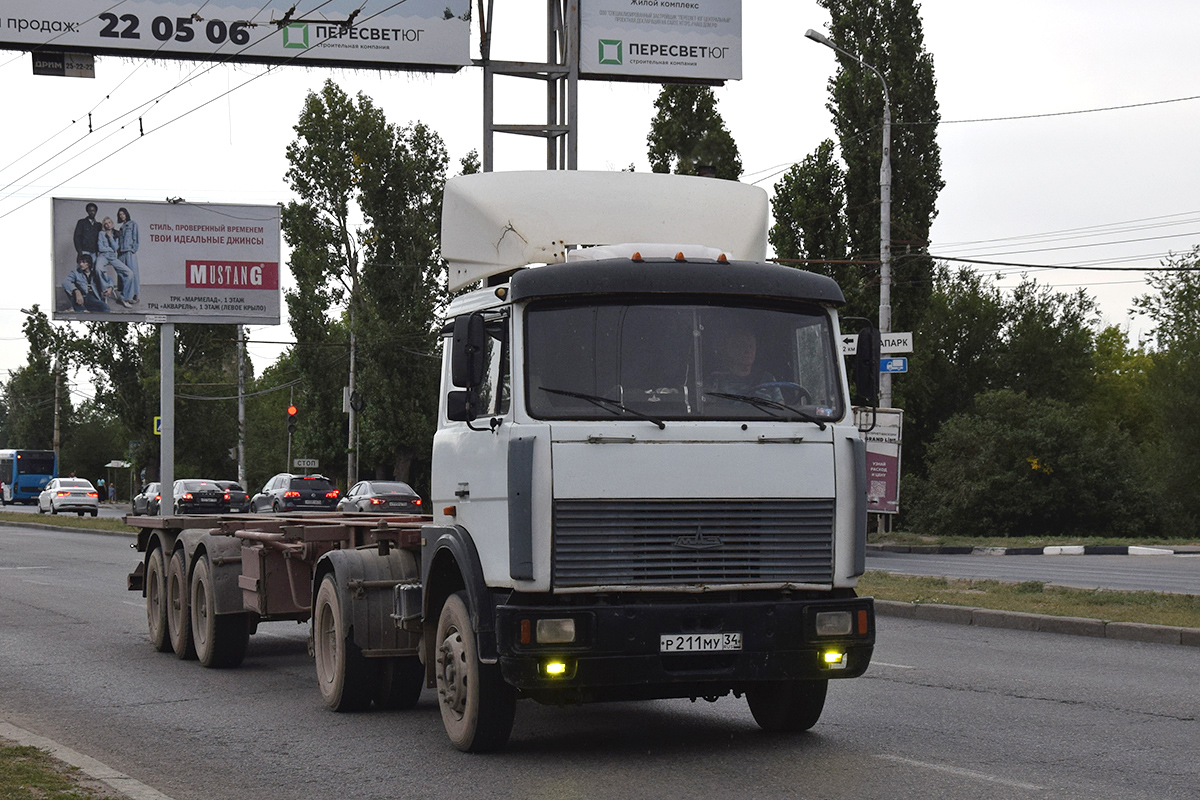 Волгоградская область, № Р 211 МУ 34 — МАЗ-543203