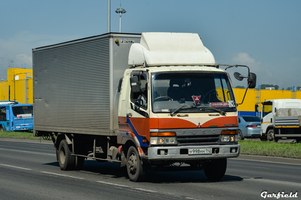 Кемеровская область, № У 998 НН 142 — Mitsubishi Fuso Fighter