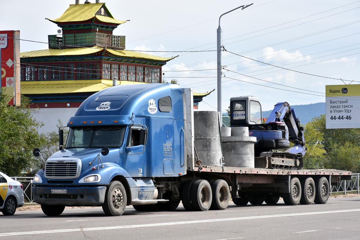 Новосибирская область, № К 223 ВВ 154 — Freightliner Columbia