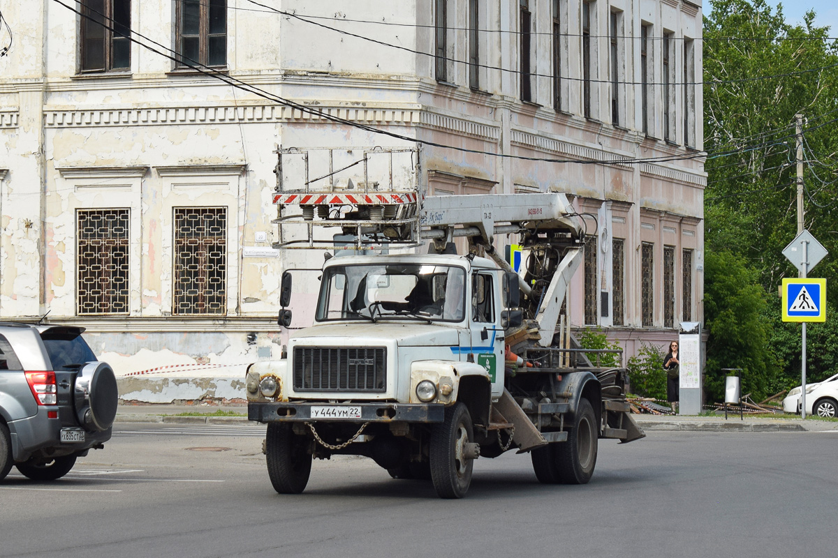 Алтайский край, № У 444 УМ 22 — ГАЗ-33086 «Земляк»