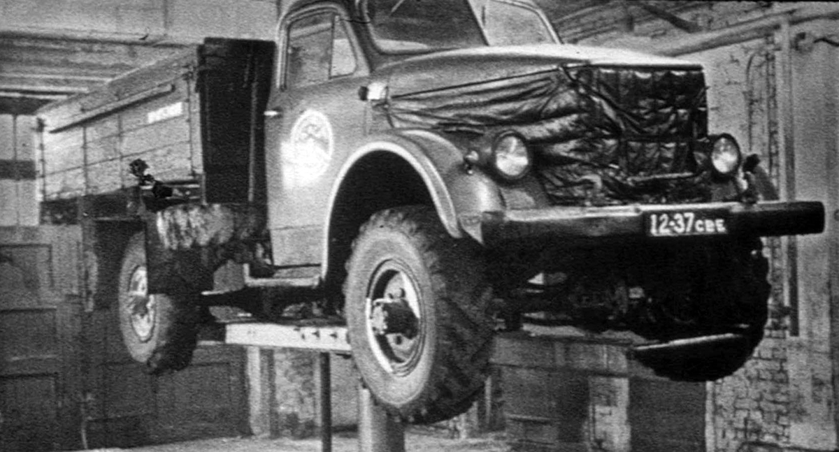 Свердловская область, № 12-37 СВЕ — ГАЗ-63; Исторические фотографии (до 2000 года) (Свердловская область)