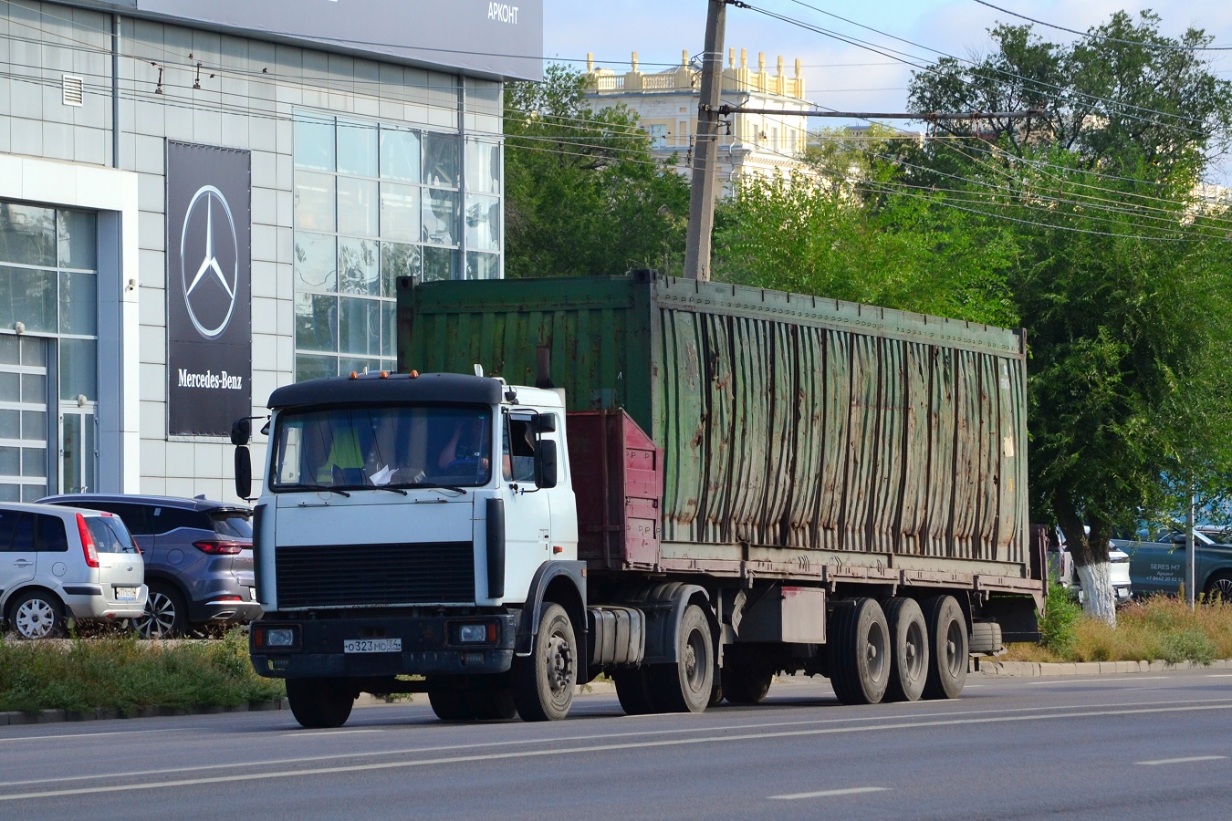 Волгоградская область, № О 323 МО 34 — МАЗ-5432A5