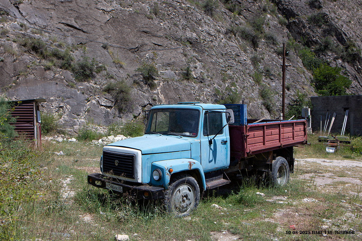 Дагестан, № М 546 КК 05 — ГАЗ-33072