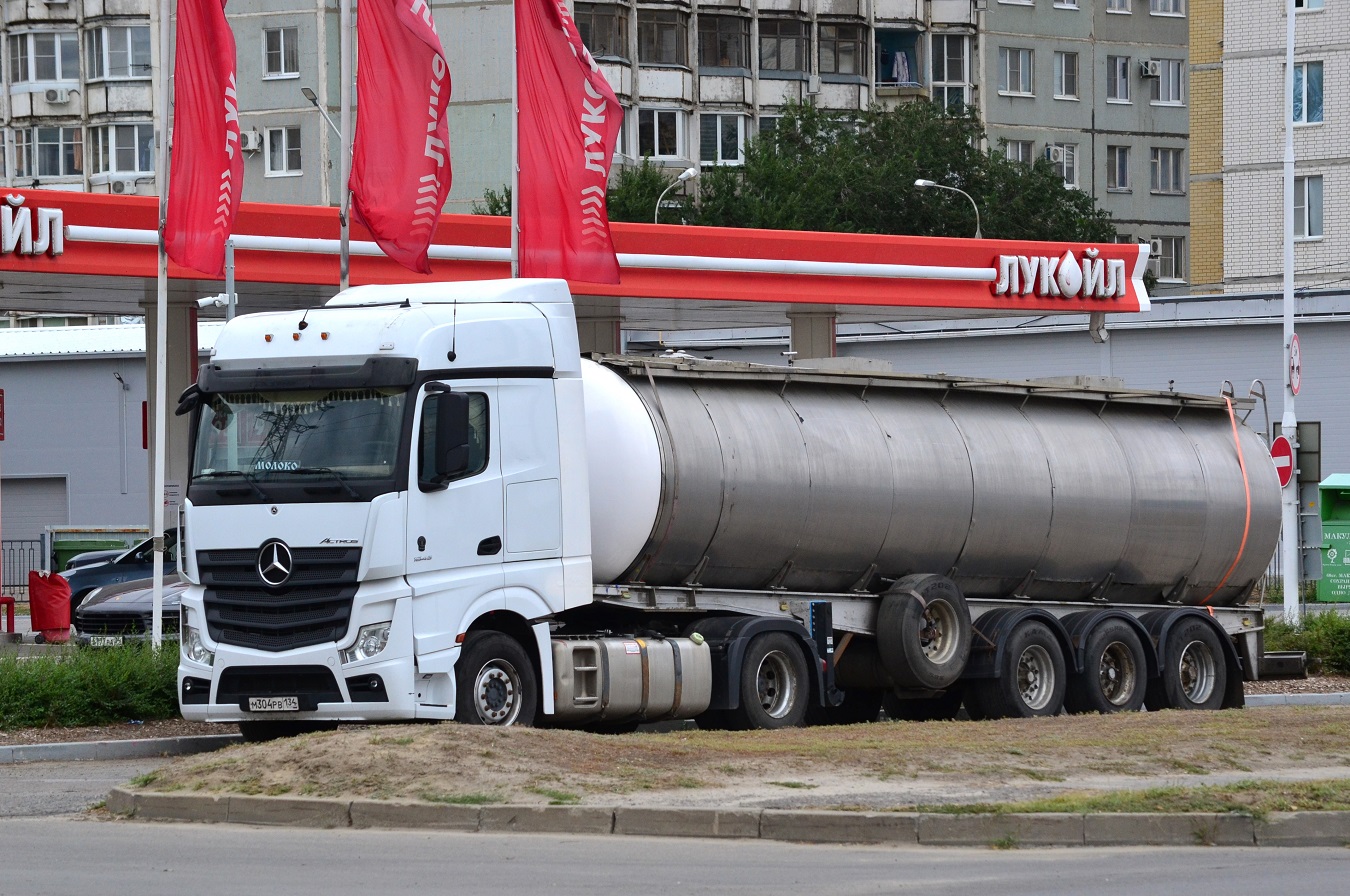 Волгоградская область, № М 304 РВ 134 — Mercedes-Benz Actros '18 1845 [Z9M]