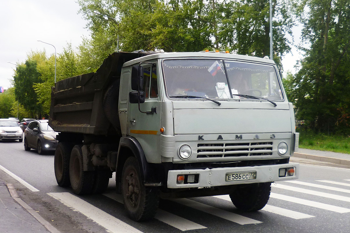 Тюменская область, № Е 586 СС 72 — КамАЗ-55111 (общая модель)