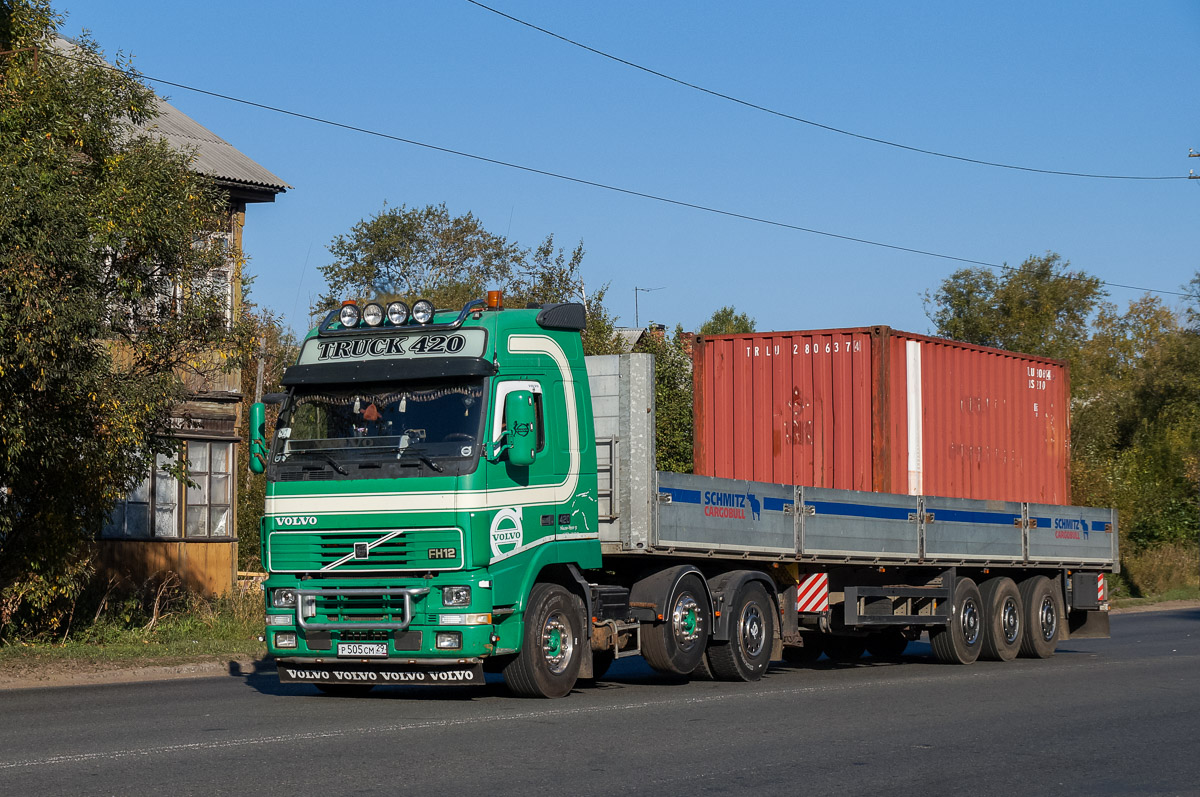 Архангельская область, № Р 505 СМ 29 — Volvo ('1993) FH12.420
