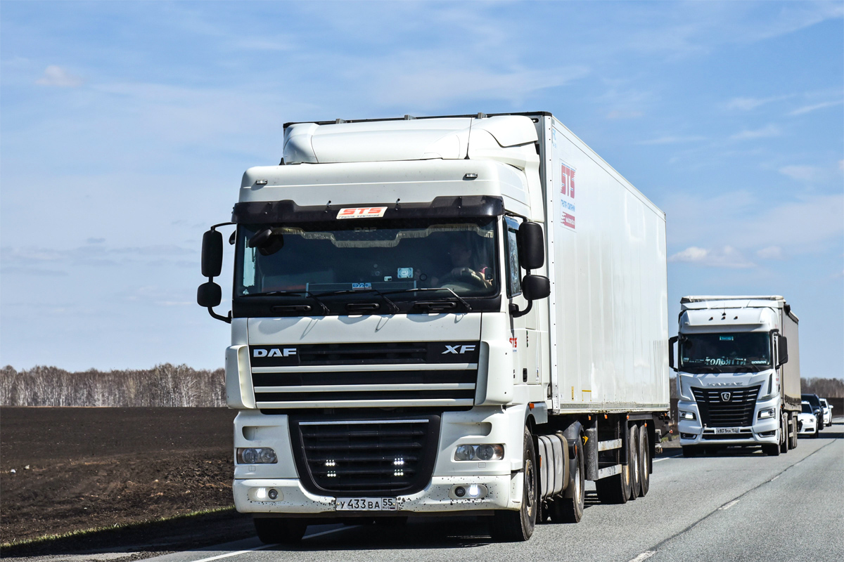 Омская область, № У 433 ВА 55 — DAF XF105 FT