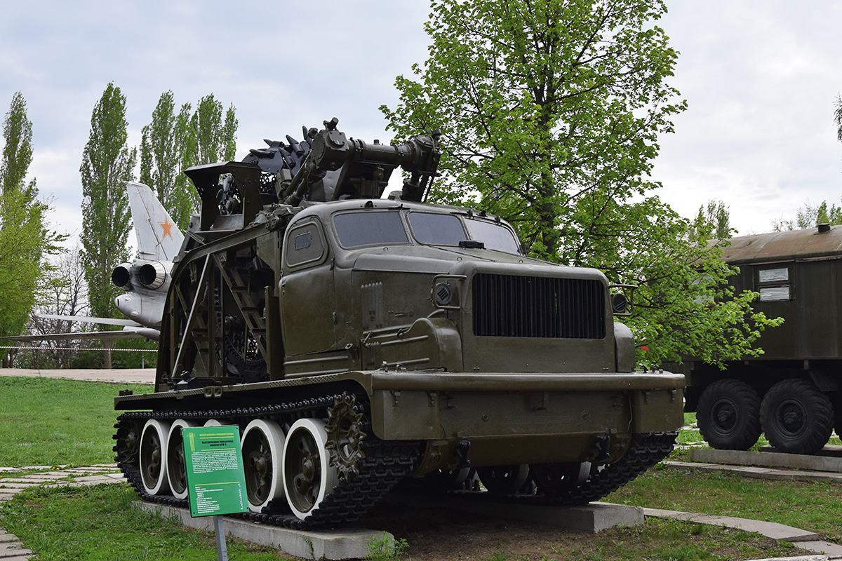 Саратовская область, № (64) Б/Н СТ 0016 — АТ-Т; Саратовская область — Спецтехника на постаментах