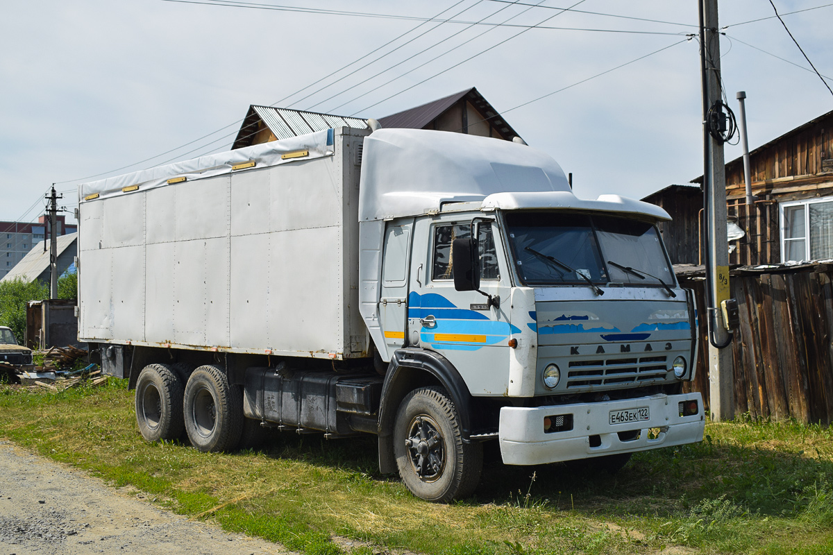 Алтайский край, № Е 463 ЕК 122 — КамАЗ-53212