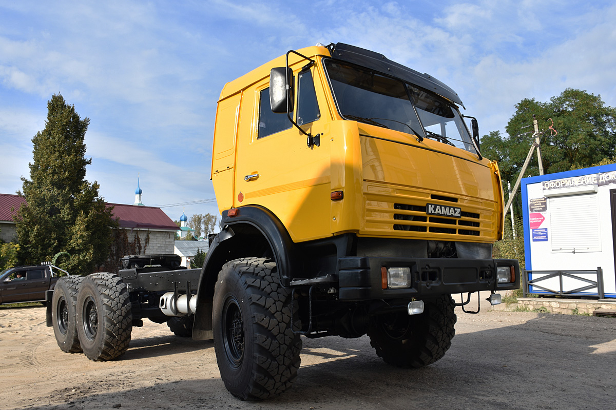 Рязанская область, № В 907 УК 62 — КамАЗ-44108-13 [44108N]; Транспортные средства без номеров (Рязанская область)