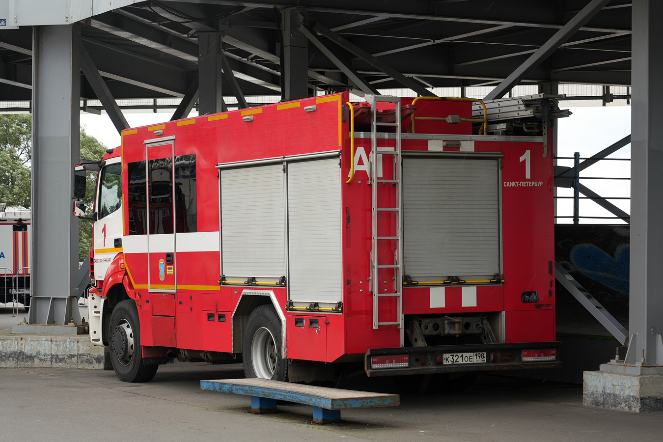 Санкт-Петербург, № К 321 ОЕ 198 — КамАЗ-5325-G5(69)