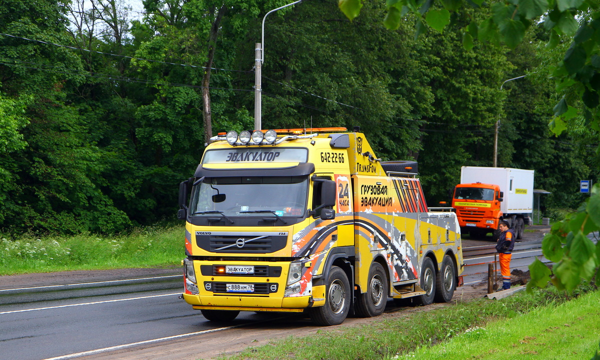 Санкт-Петербург, № С 888 НМ 78 — Volvo ('2010) FM.440 [X9P]