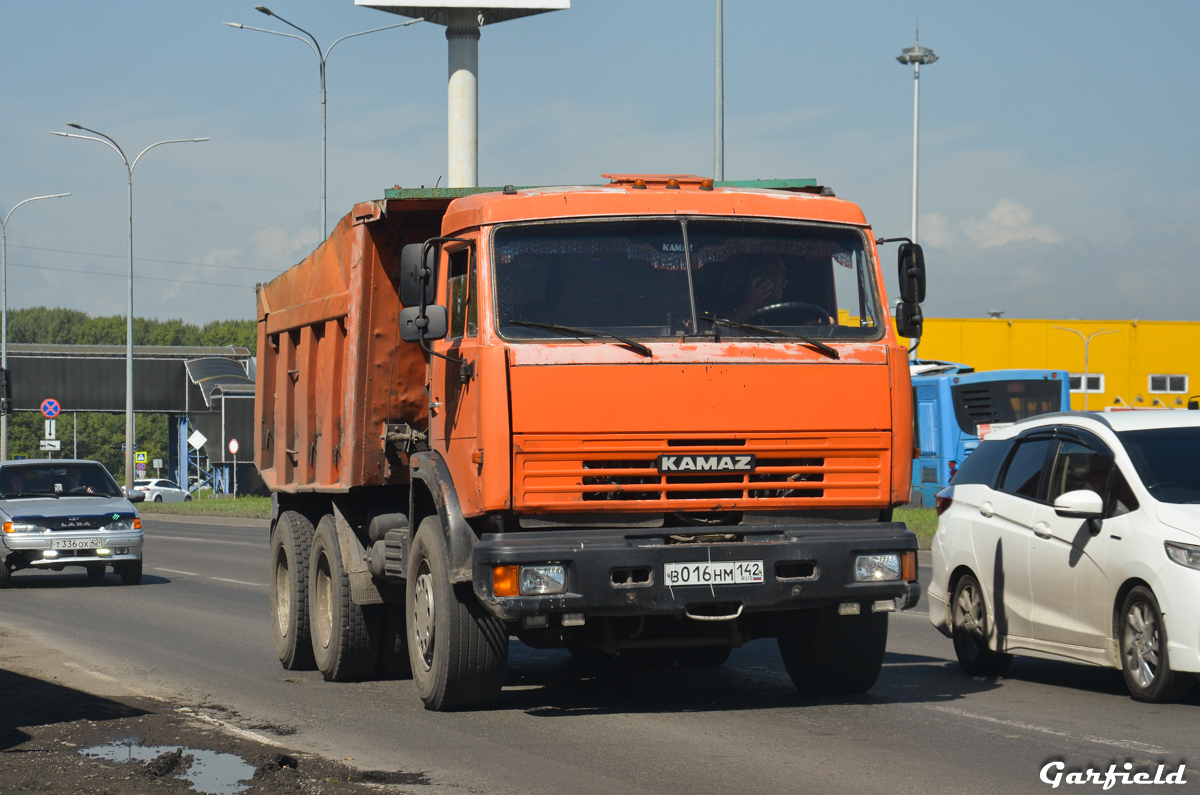 Кемеровская область, № В 016 НМ 142 — КамАЗ-65115 [651150]
