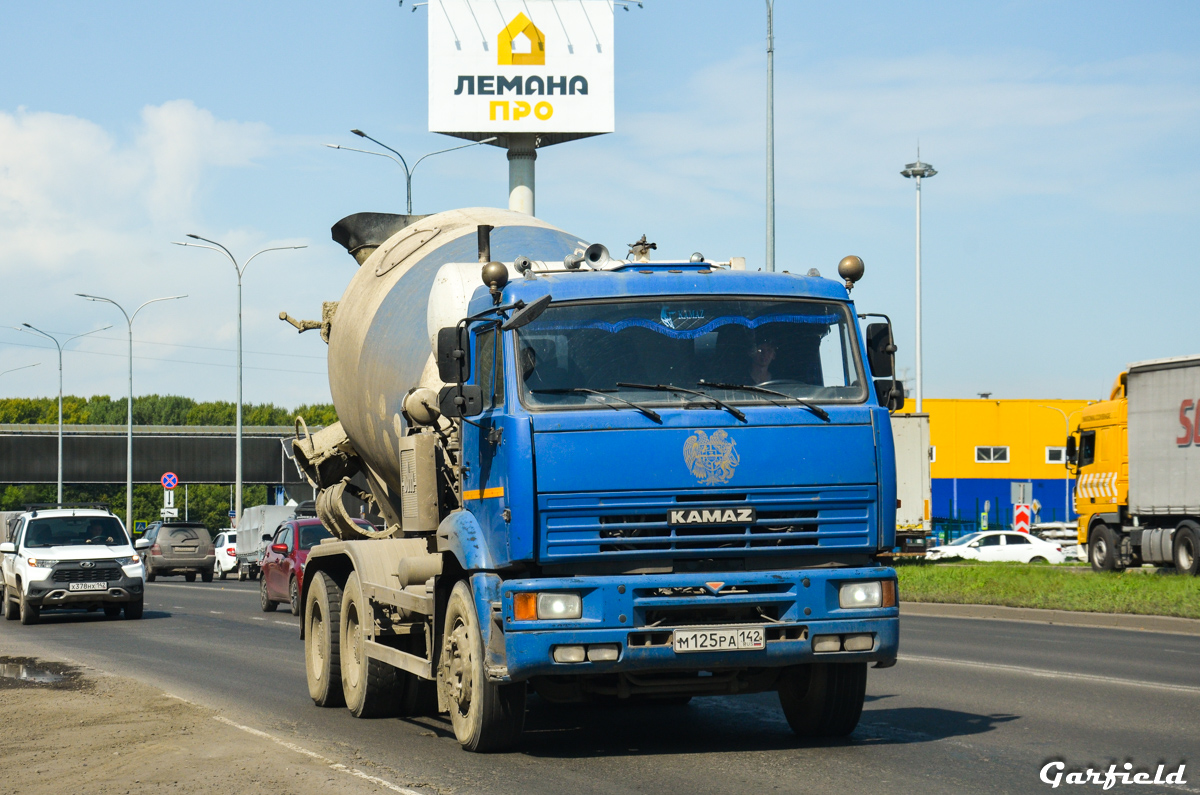 Кемеровская область, № М 125 РА 142 — КамАЗ-6520-61