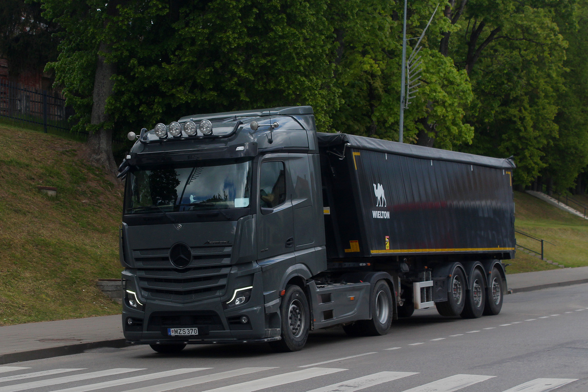 Литва, № MZS 370 — Mercedes-Benz Actros ('2018) 1845