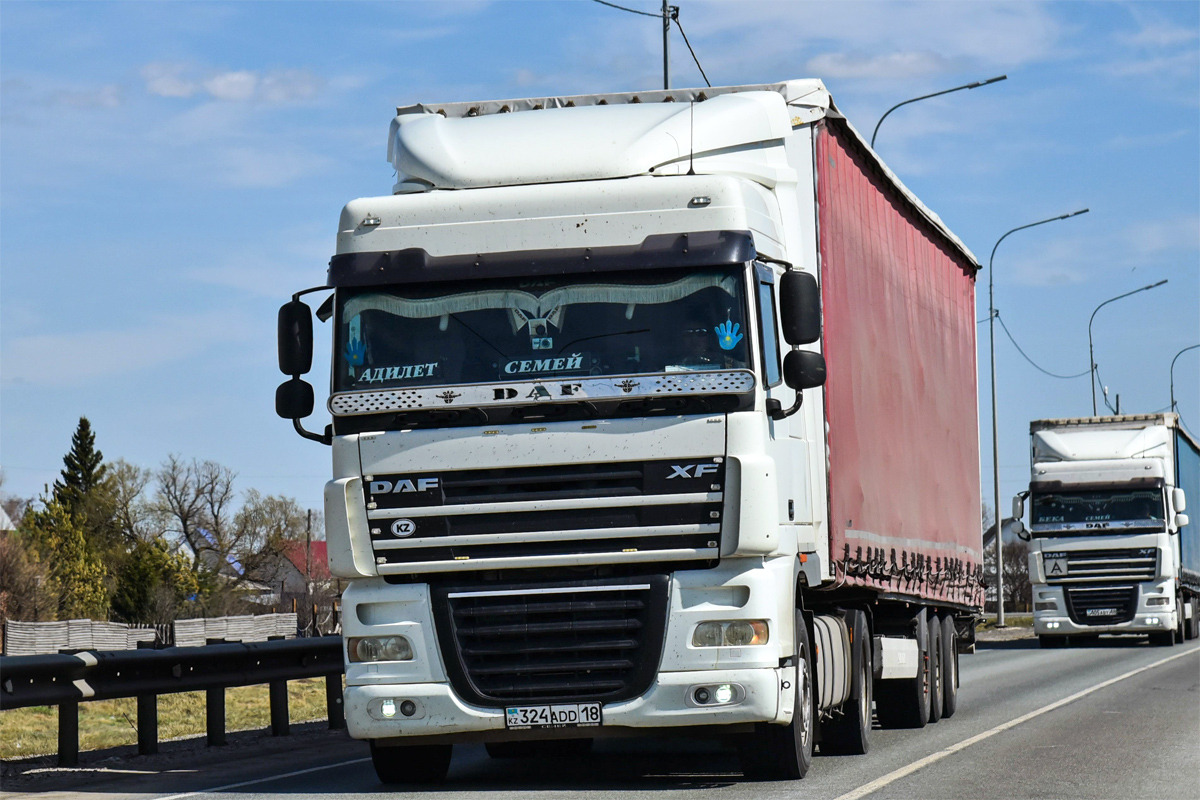 Абайская область, № 324 ADD 18 — DAF XF105 FT