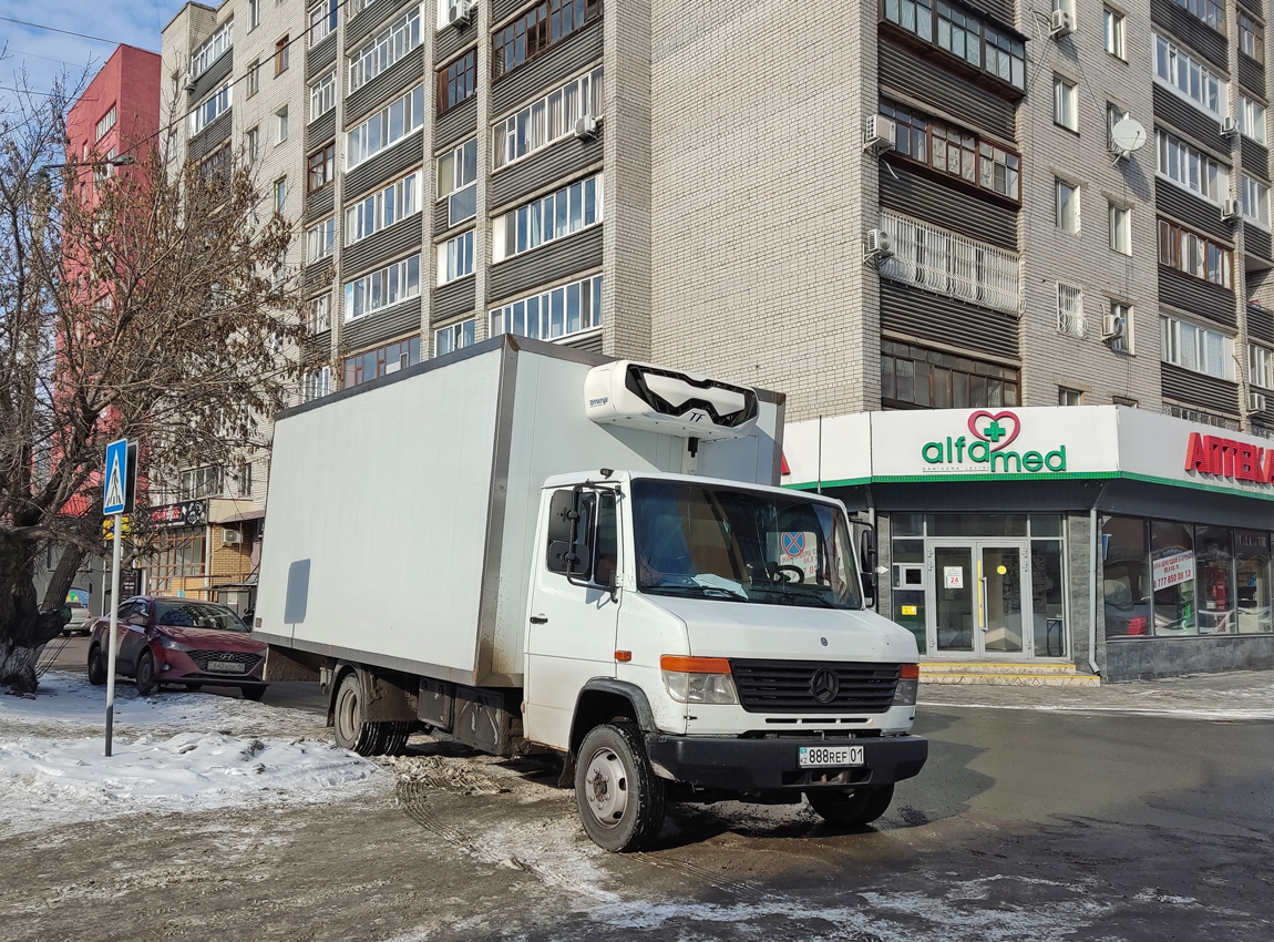 Астана, № 888 REF 01 — Mercedes-Benz Vario 814D