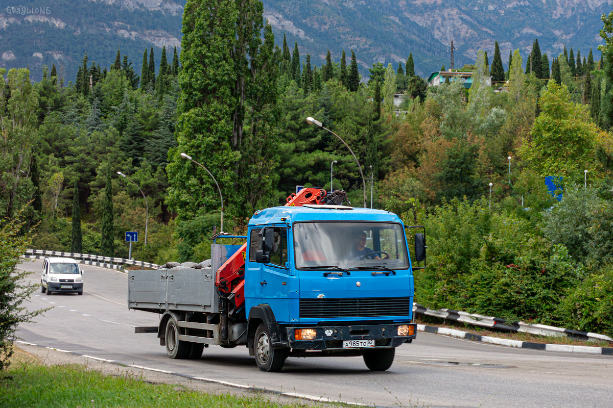 Крым, № А 985 ТО 82 — Mercedes-Benz LK 814