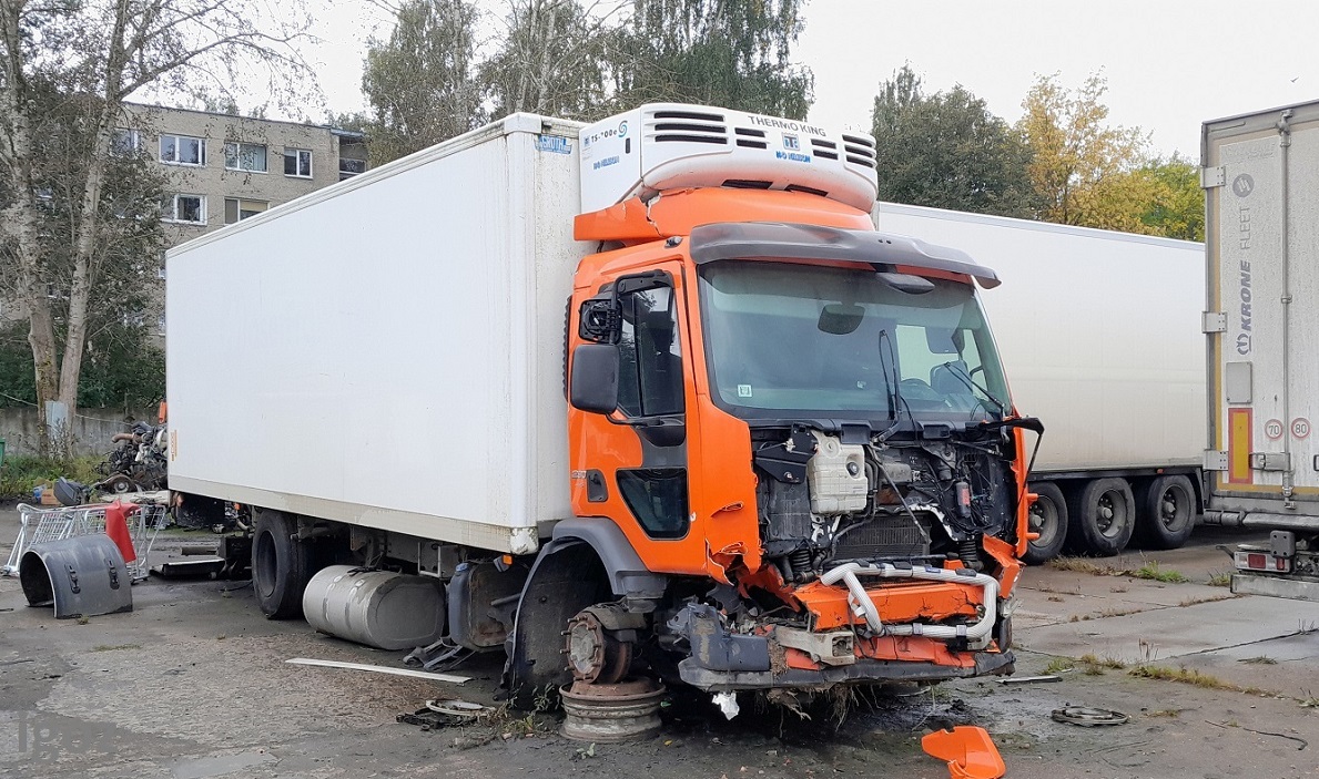 Латвия, № MI-1570 — Volvo ('2006) FE