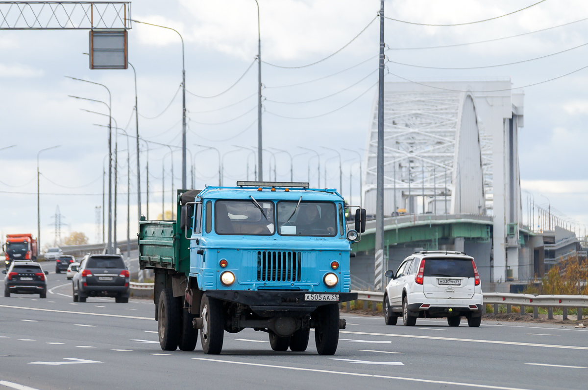 Архангельская область, № А 505 АА 29 — ГАЗ-66-31