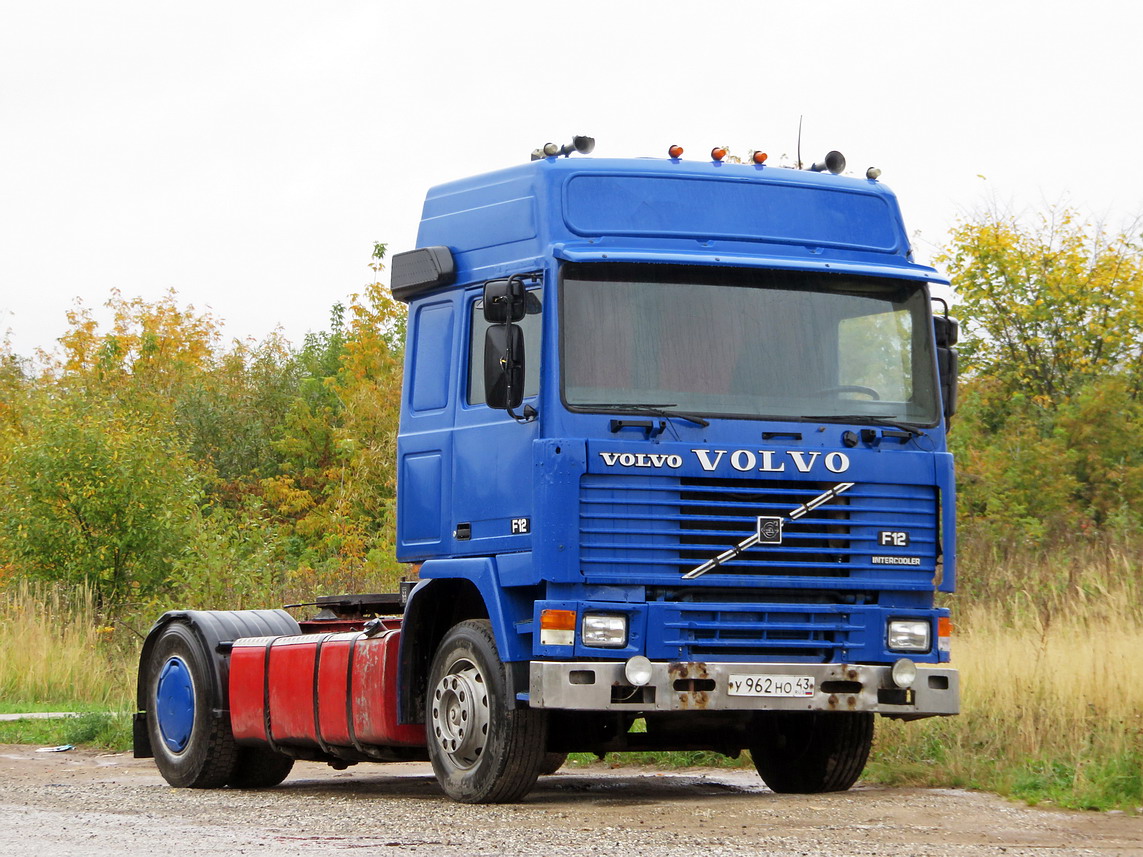 Кировская область, № У 962 НО 43 — Volvo ('1987) F12