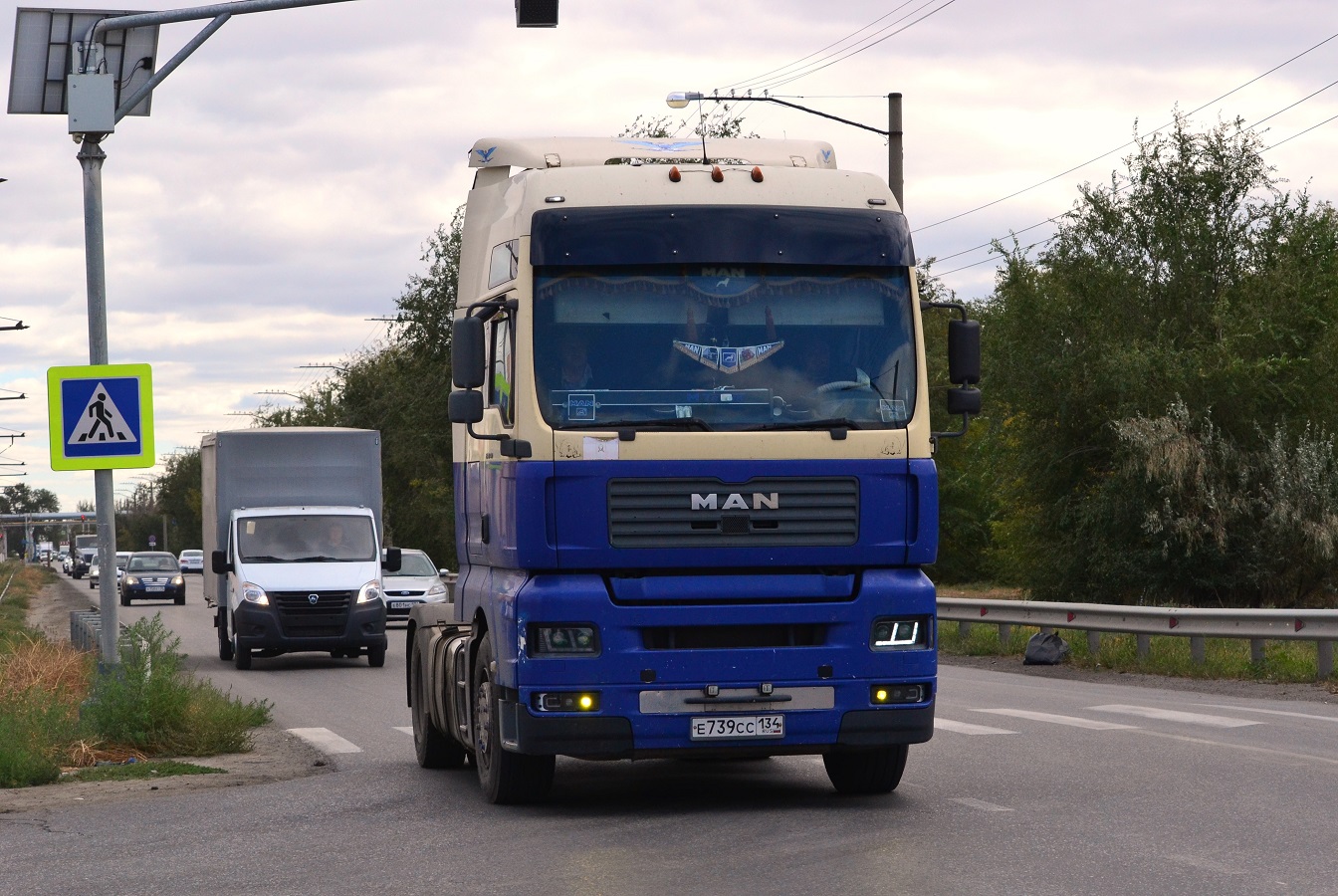 Волгоградская область, № Е 739 СС 134 — MAN TGA 18.410