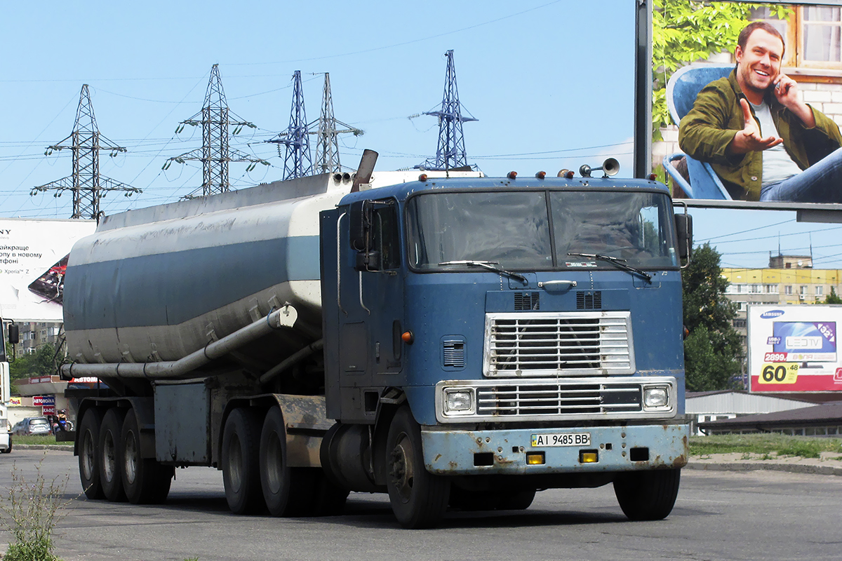 Киевская область, № АІ 9485 ВВ — International 9600