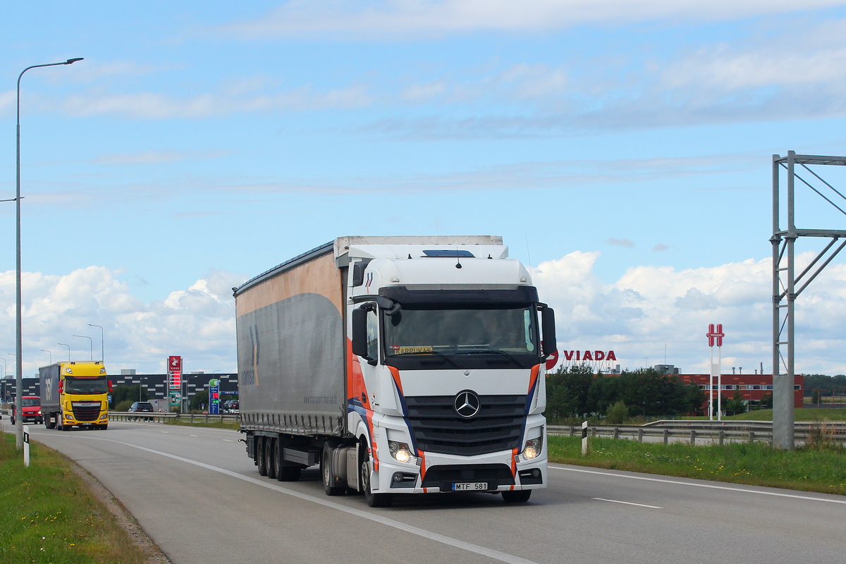 Литва, № MTF 581 — Mercedes-Benz Actros ('2011)