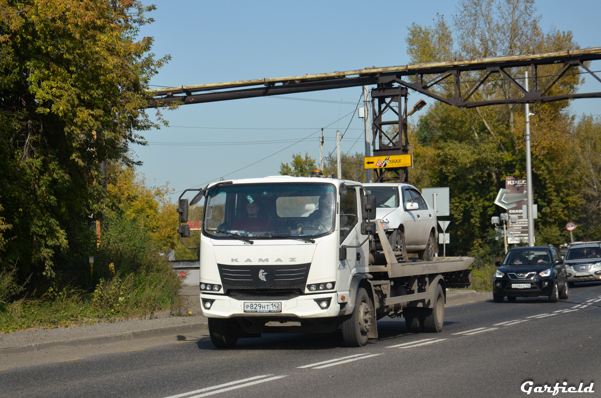 Кемеровская область, № Р 829 НТ 142 — КамАЗ-43082-H5 "Компас 12"