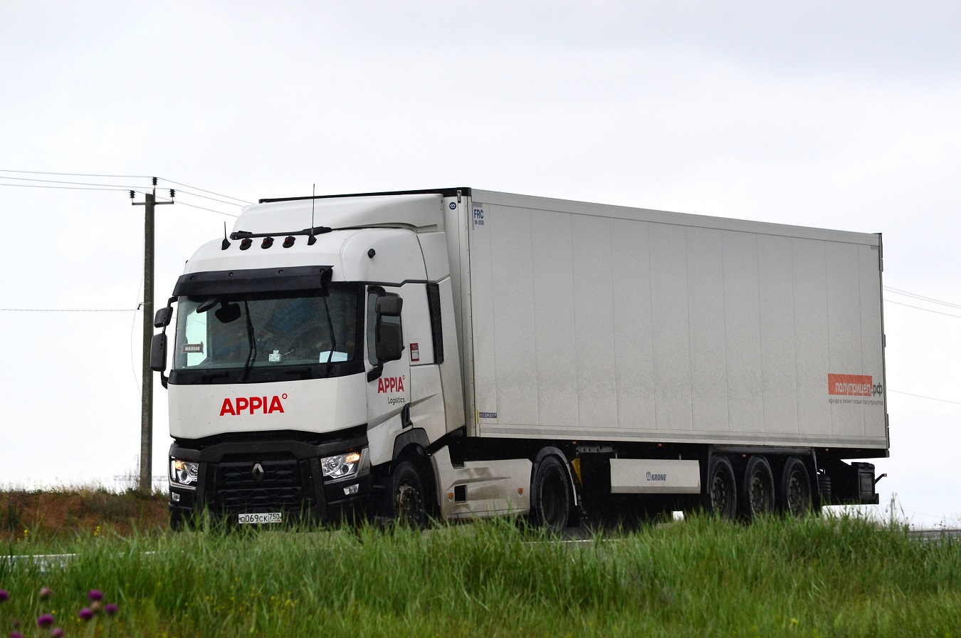 Московская область, № О 069 СК 750 — Renault T-Series ('2013)