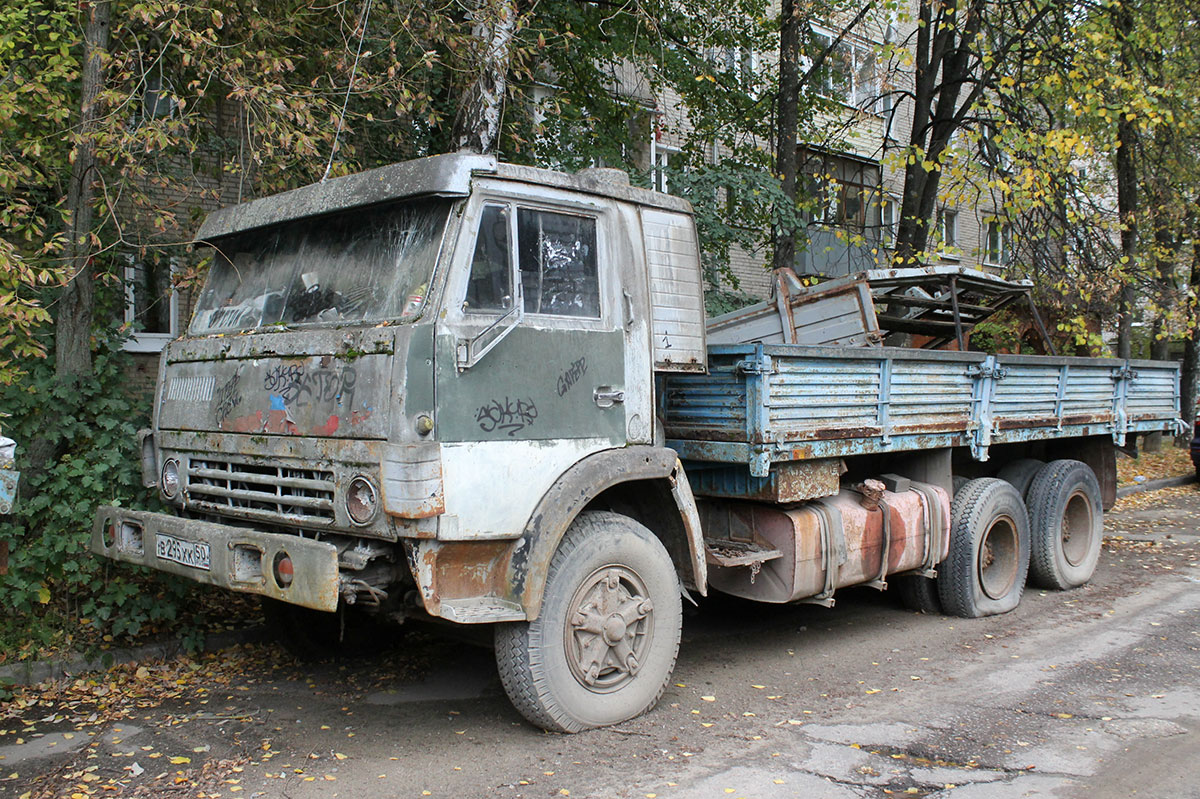 Московская область, № В 295 ХК 50 — КамАЗ-53212