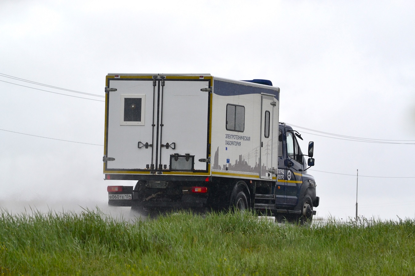 Волгоградская область, № В 060 ТЕ 134 — ГАЗ-C42R33