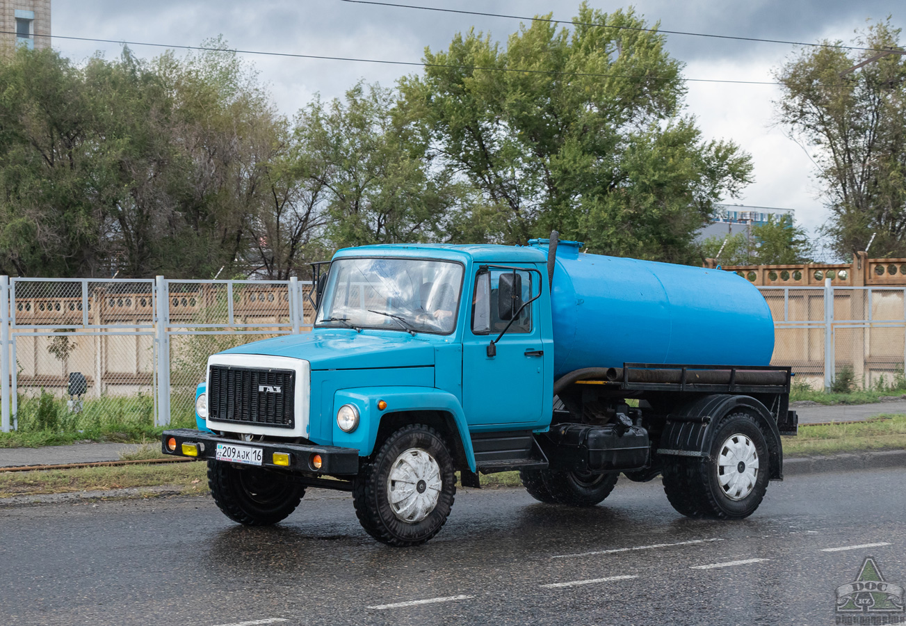 Восточно-Казахстанская область, № 209 AJK 16 — ГАЗ-3307