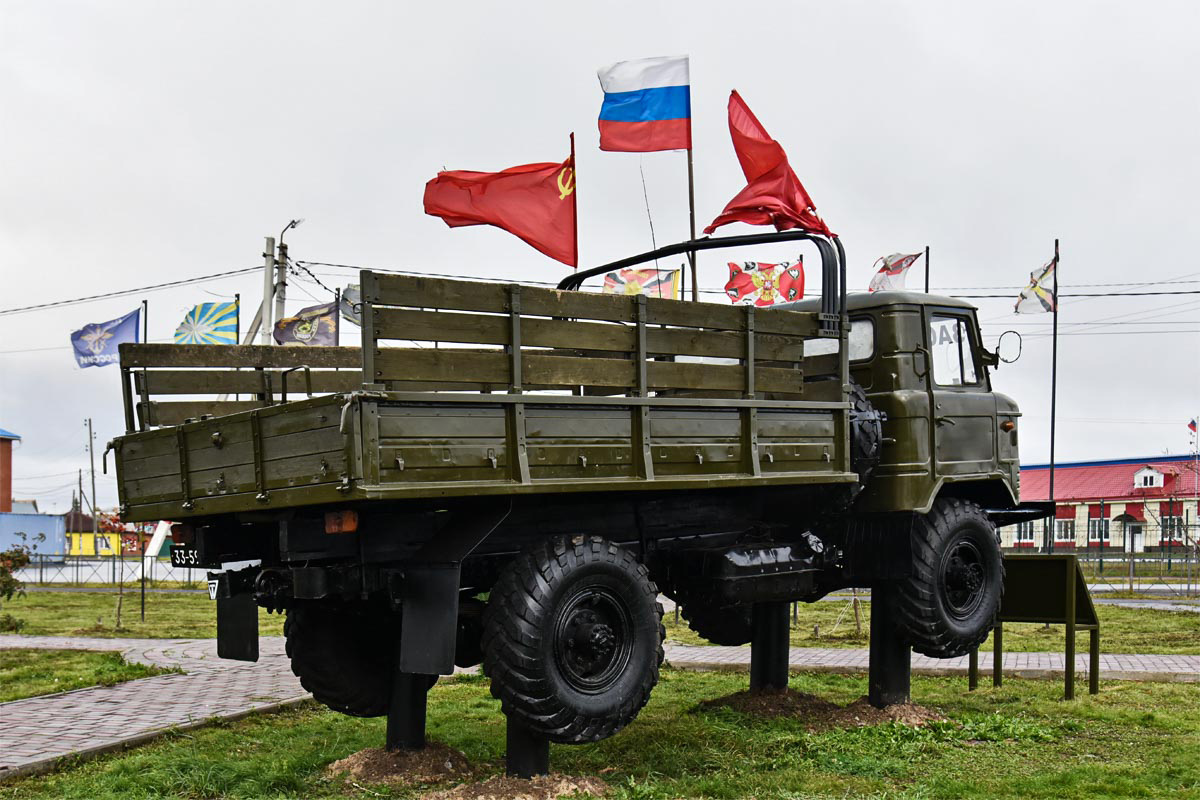 Тюменская область, № 33-59 ЖА — ГАЗ-66 (общая модель); Тюменская область — Автомобили на постаментах; Техника на постаментах, памятники (Тюменская область)